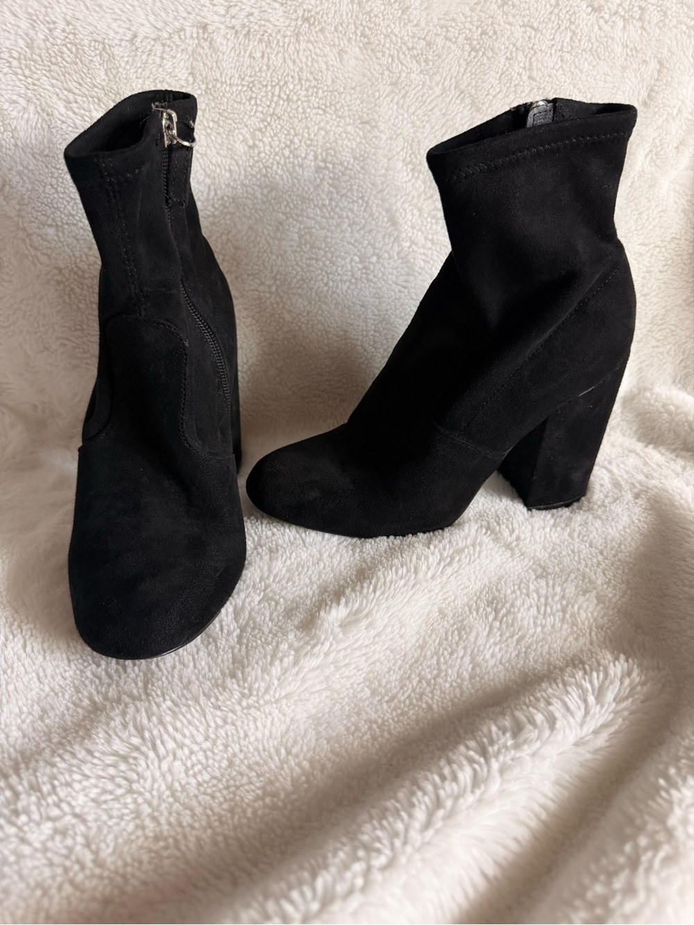 Steve Madden Black ankle boot